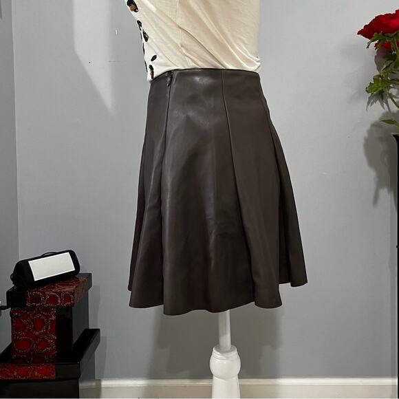 NEW Saks 5th Ave 5|48 Luxe Vegan Leather Flounce Mini Skater Circle Skirt M NWT - Picture 3 of 14
